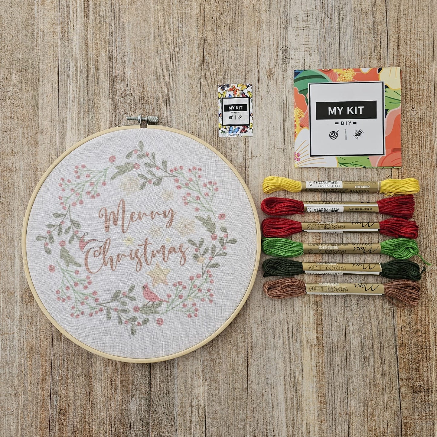 ¡ESPECIAL NAVIDAD! Kit para bordar corona navidad