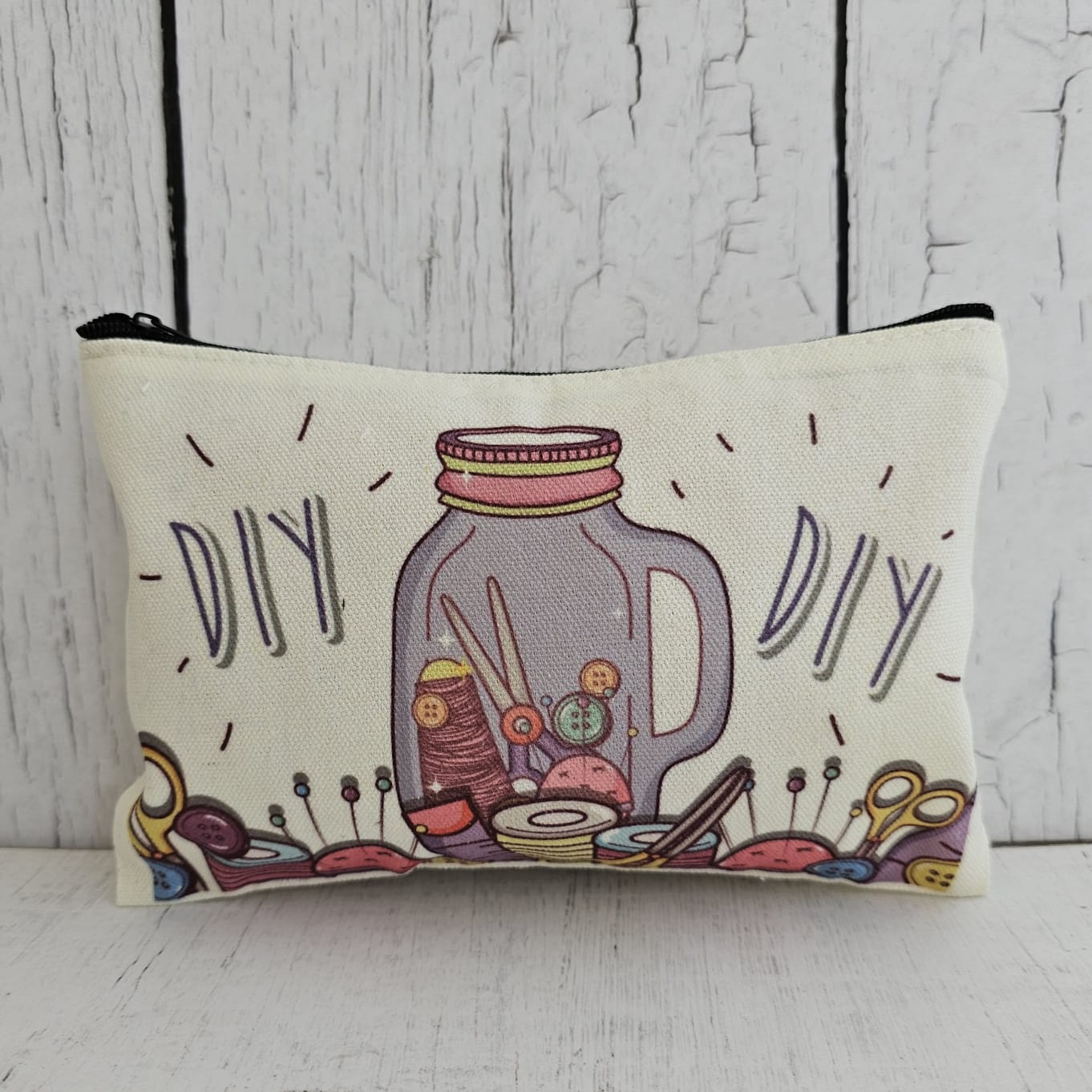 Estuche Tania "LOVE HANDMADE"
