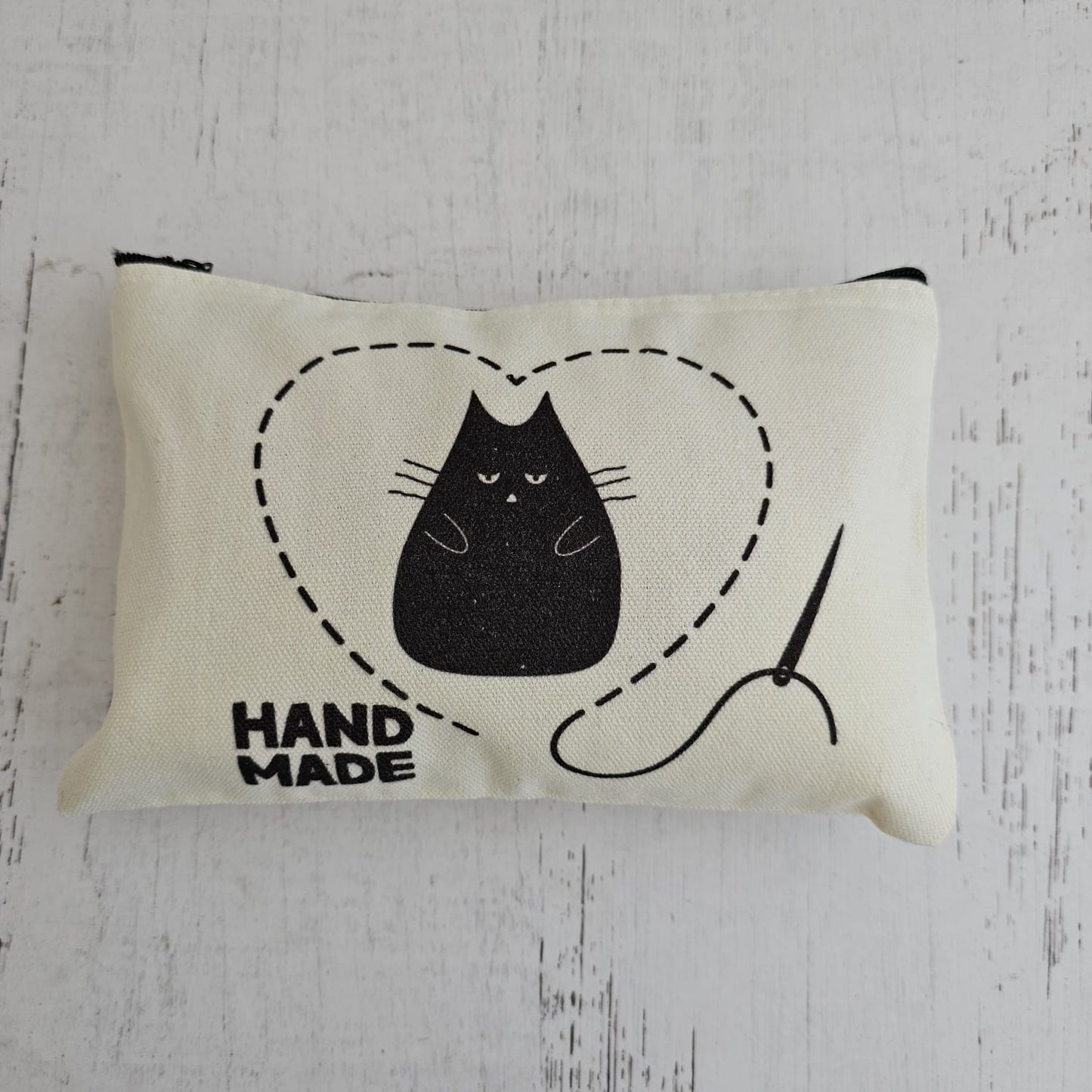 Estuche Velma "LOVE HANDMADE"
