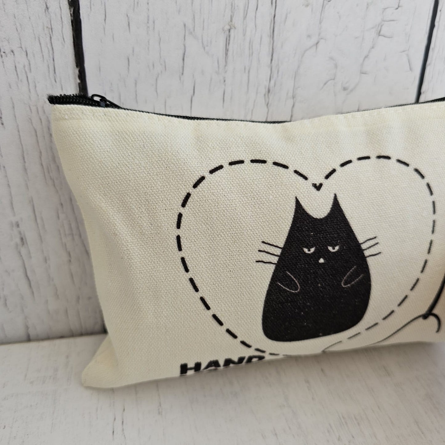 Estuche Velma "LOVE HANDMADE"