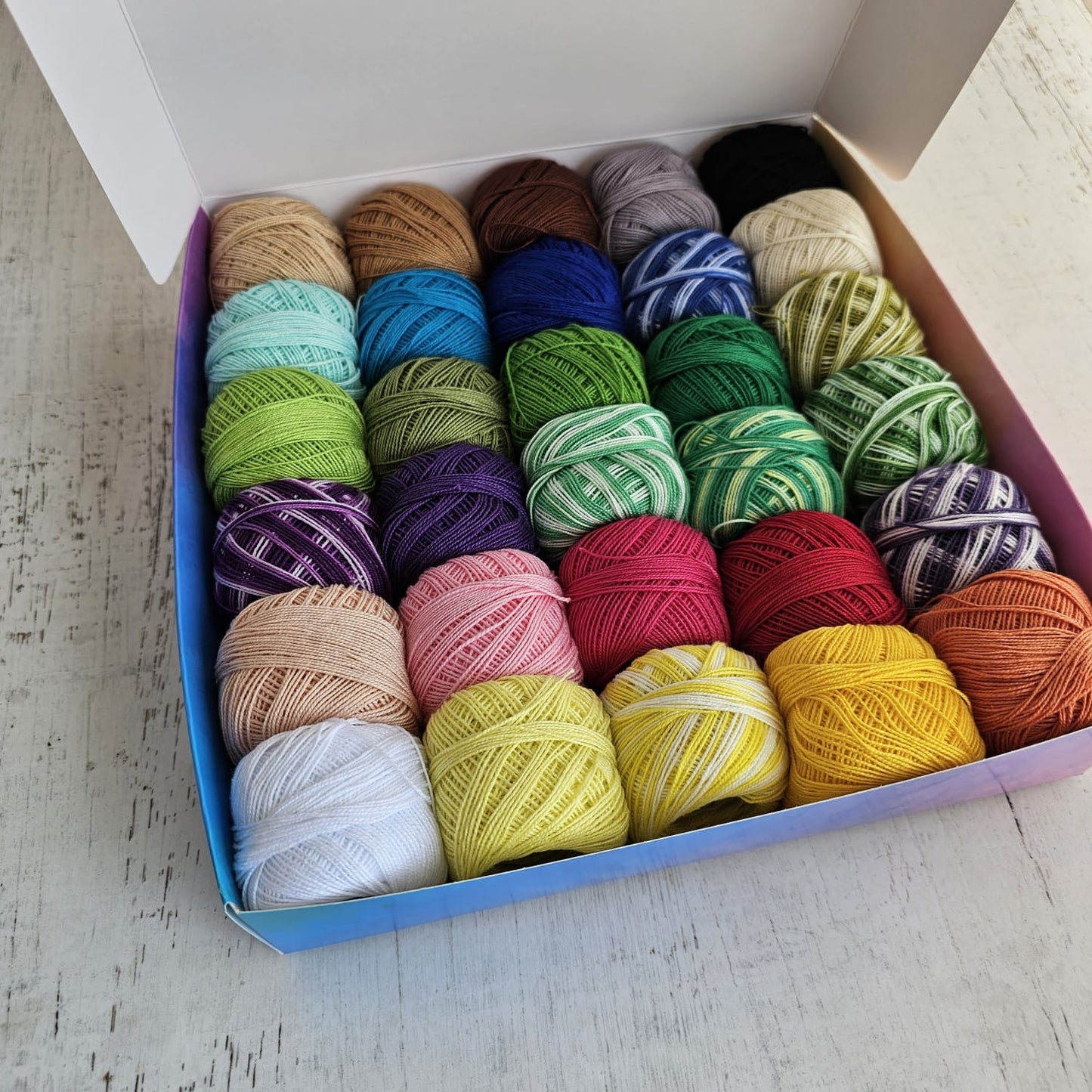 Mega Kit 30 hilos perlé Julia