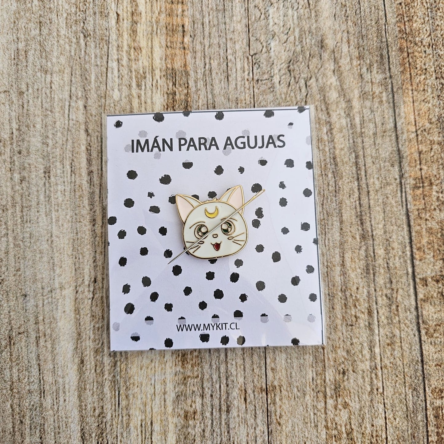 Imán para agujas Gato Sailor Moon