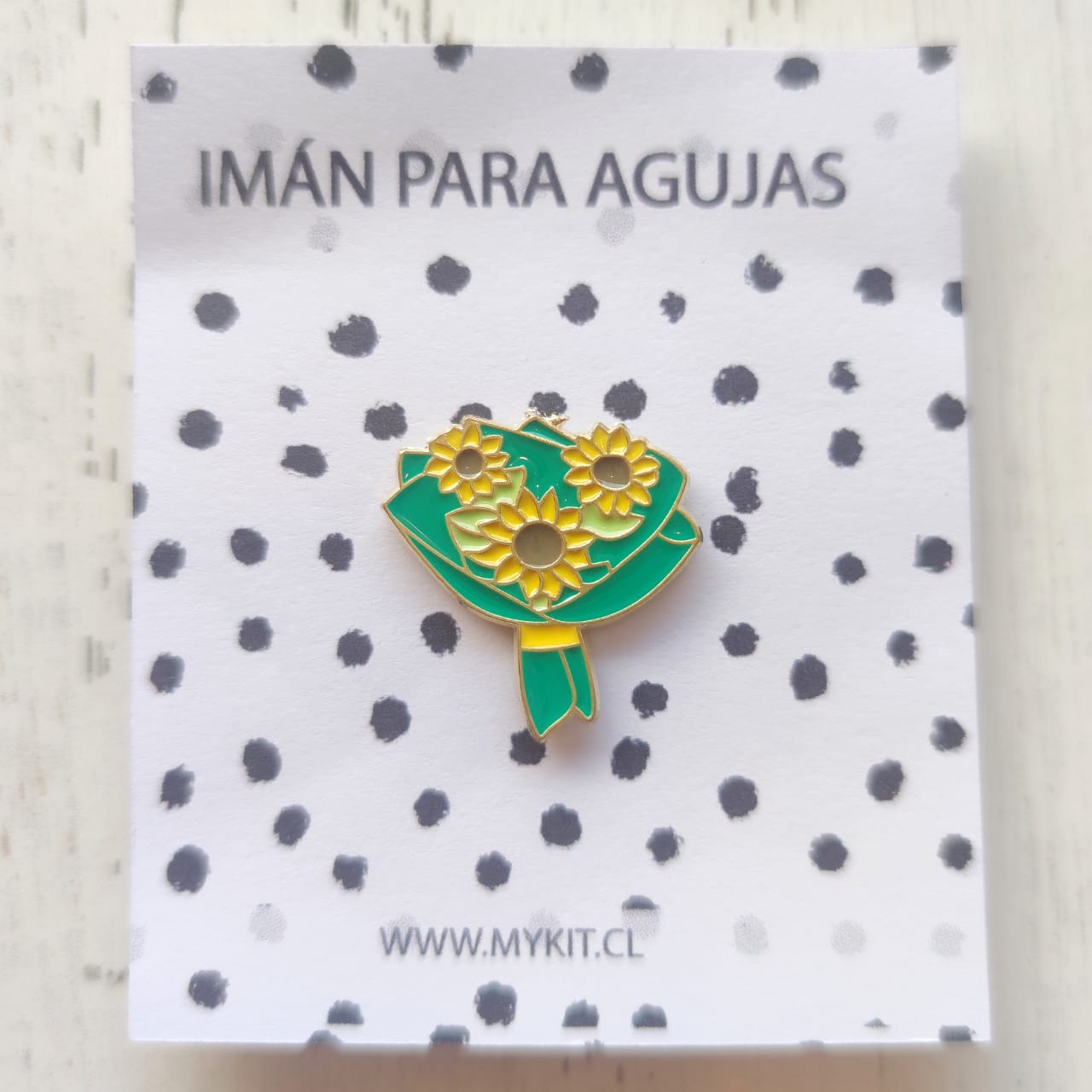 Imán para agujas de metal con diseños