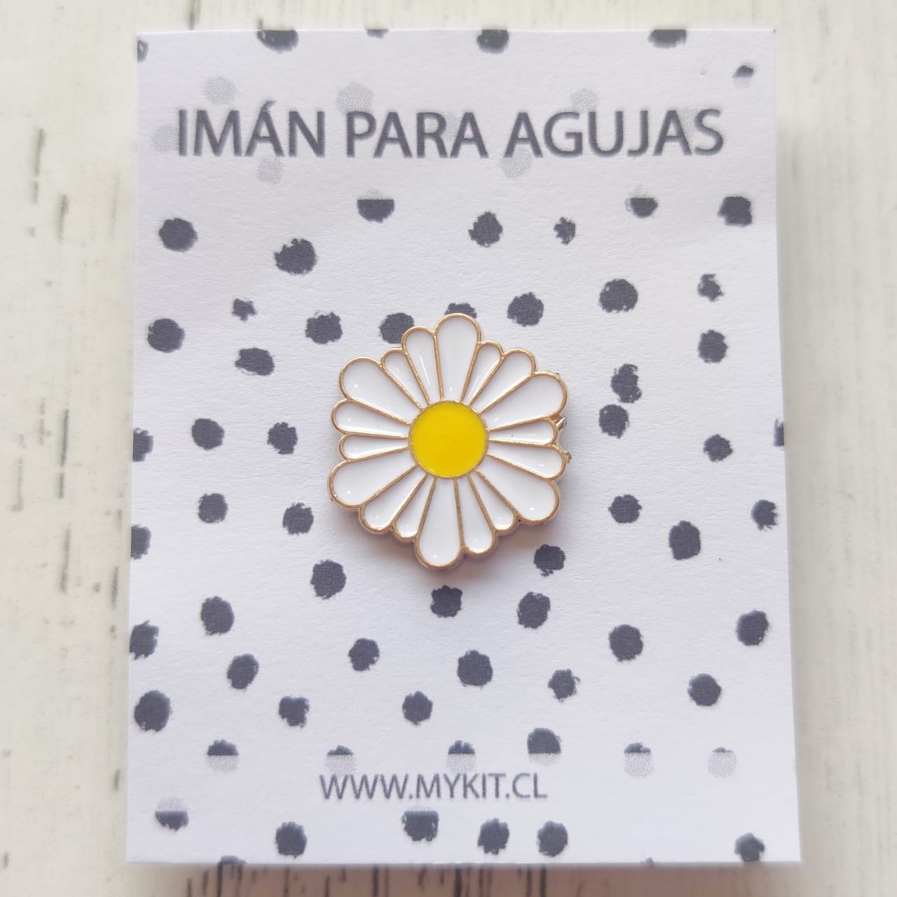 Imán para agujas de metal con diseños