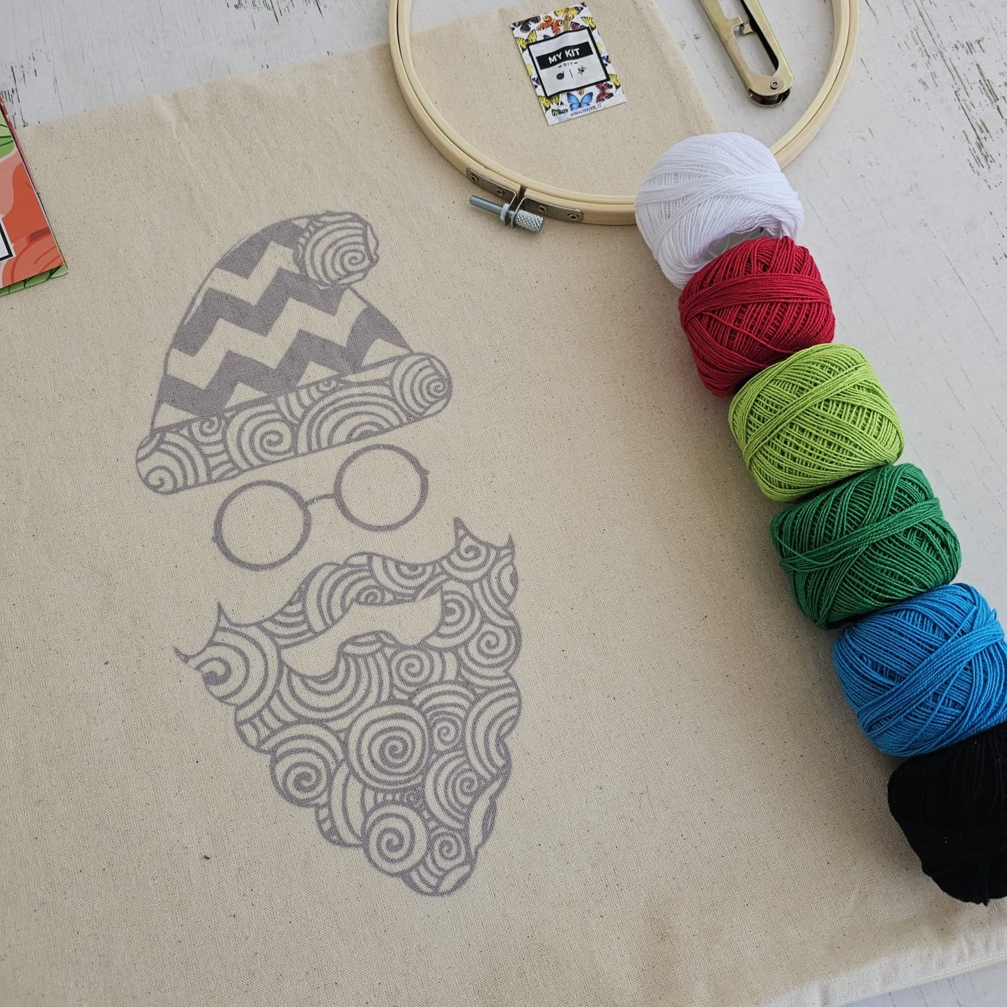 ¡ESPECIAL NAVIDAD! Kit funda de cojín para bordar Viejo pascuero