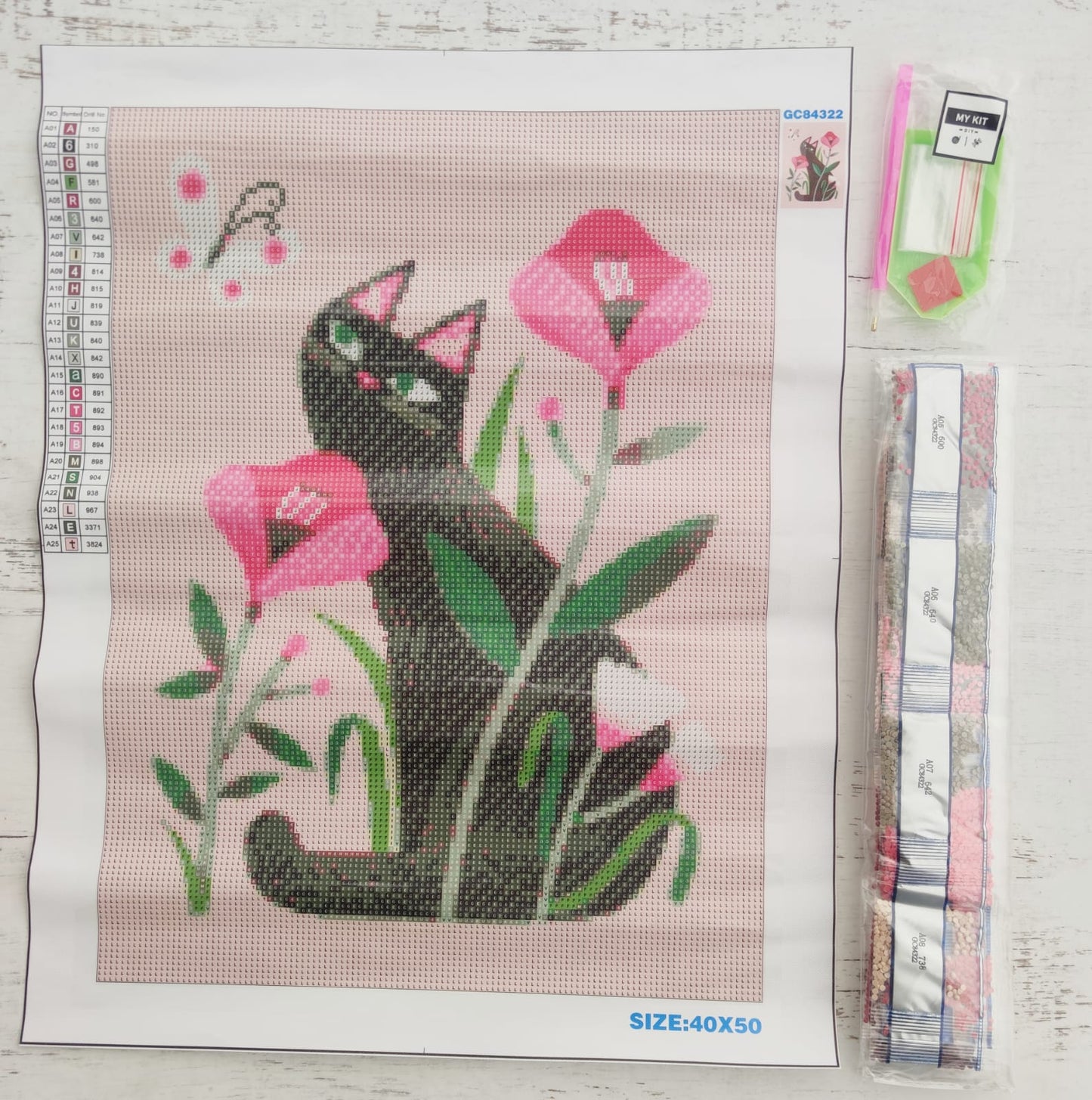Kit pinta con diamantes 40 x 50 cm - Gata con flores