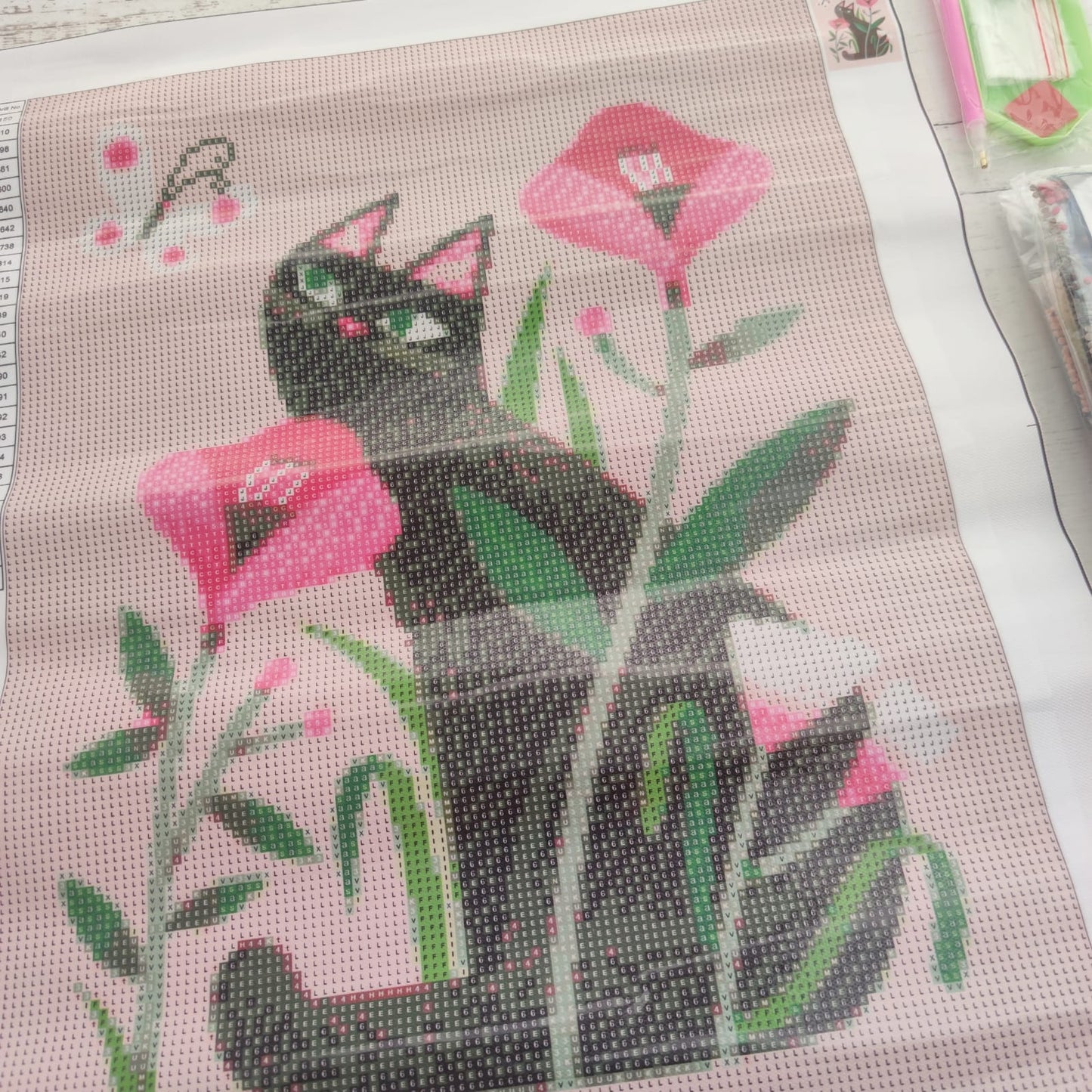 Kit pinta con diamantes 40 x 50 cm - Gata con flores