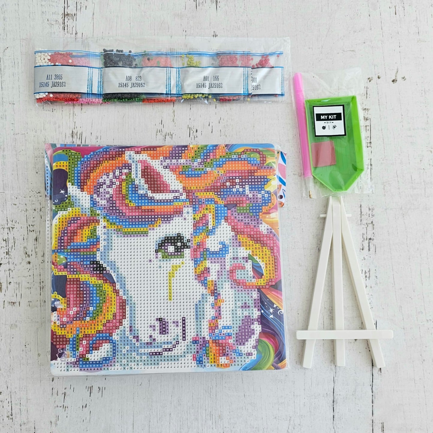 Kit pinta con diamantes 20x20 cm con atril - Unicornio