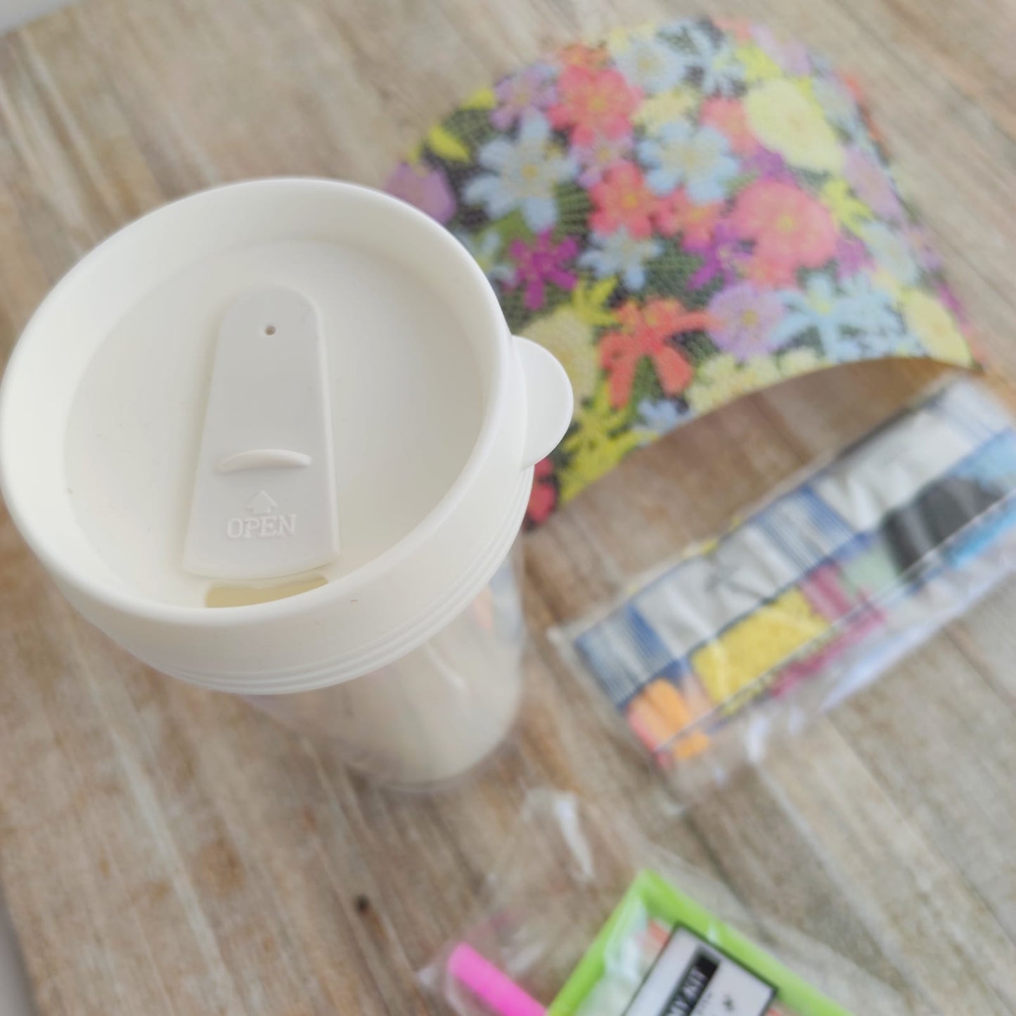 Kit vaso diseño flores pinta con diamantes