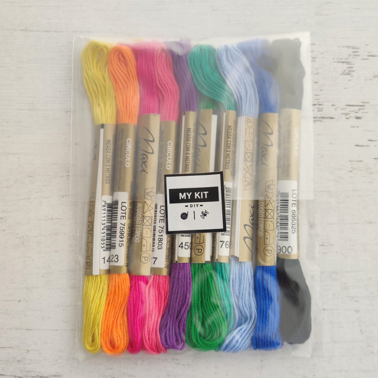 Kit 10 hilos mouline colores fuertes