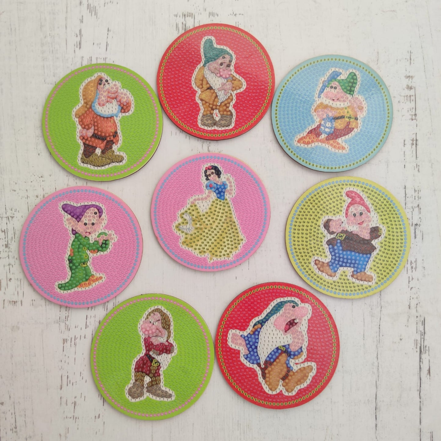 Kit posavasos pinta con diamantes - Blanca nieves y los 7 enanitos