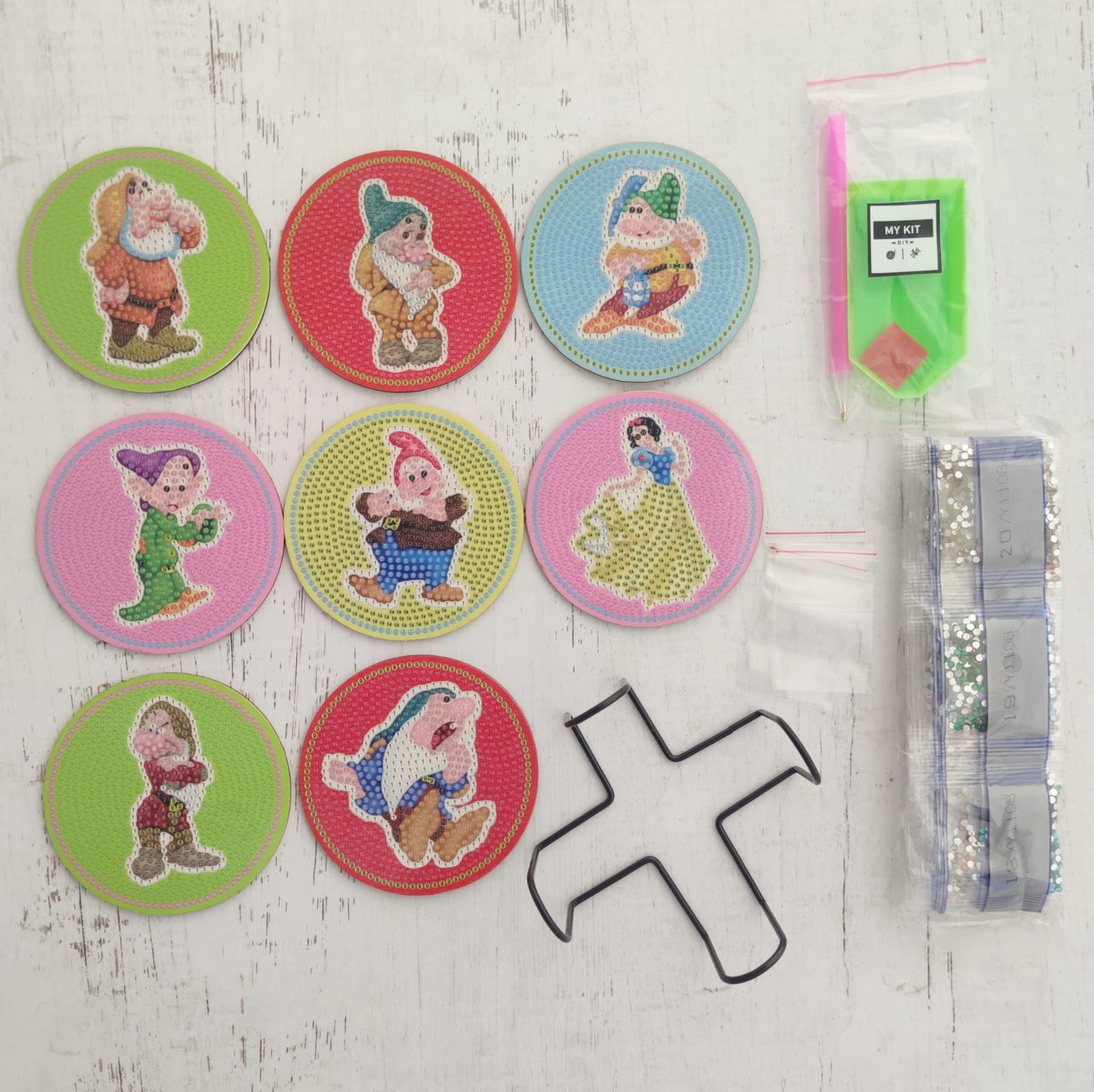 Kit posavasos pinta con diamantes - Blanca nieves y los 7 enanitos