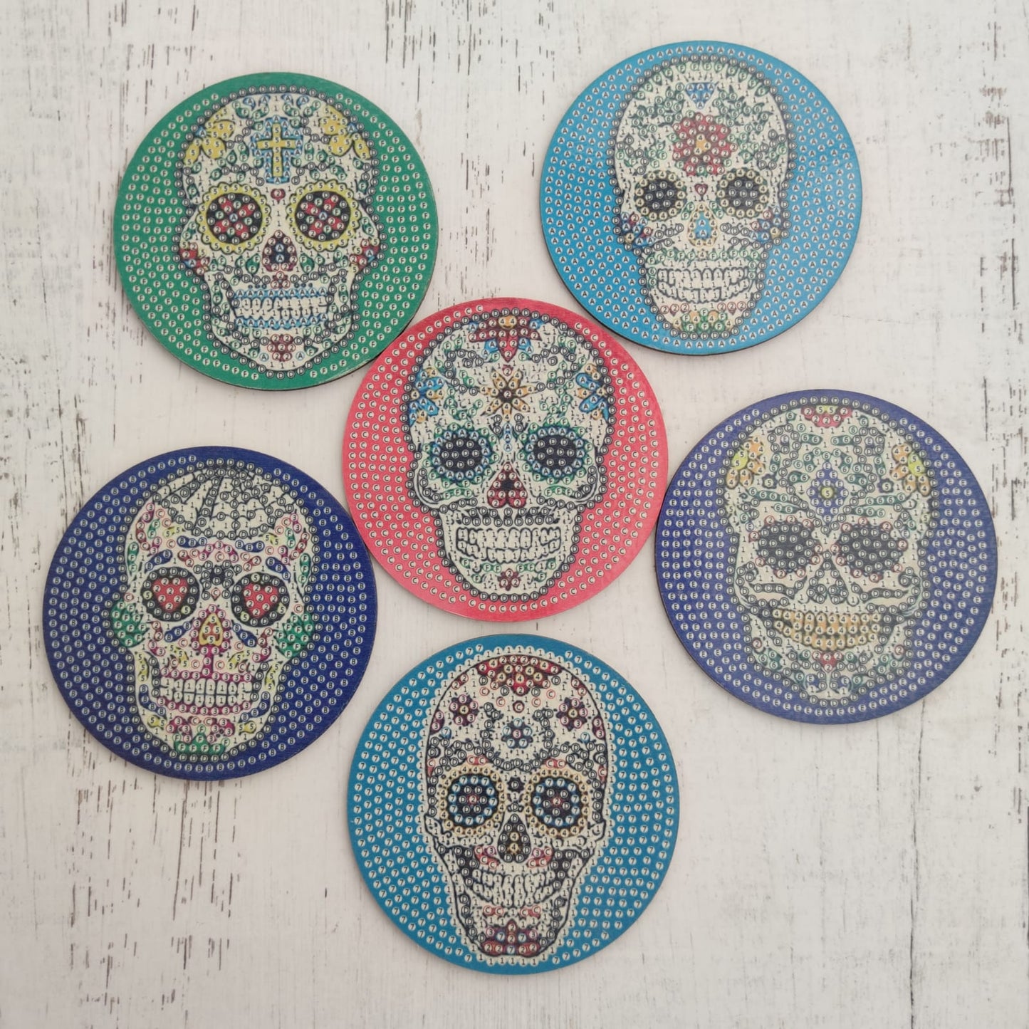 Kit posavasos pinta con diamantes - Calaveras