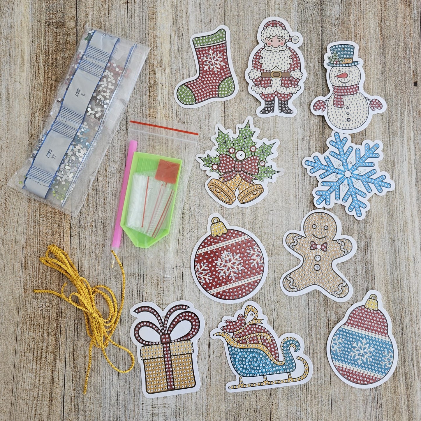 ¡ESPECIAL NAVIDAD! Kit adornos para el arbolito pinta con diamante