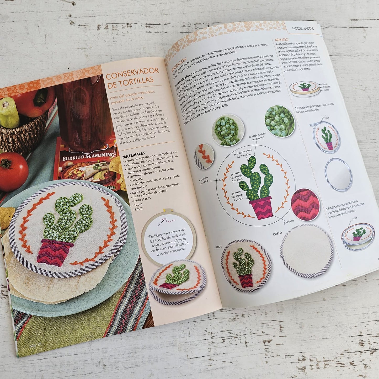 Revista de bordado deco mexicano