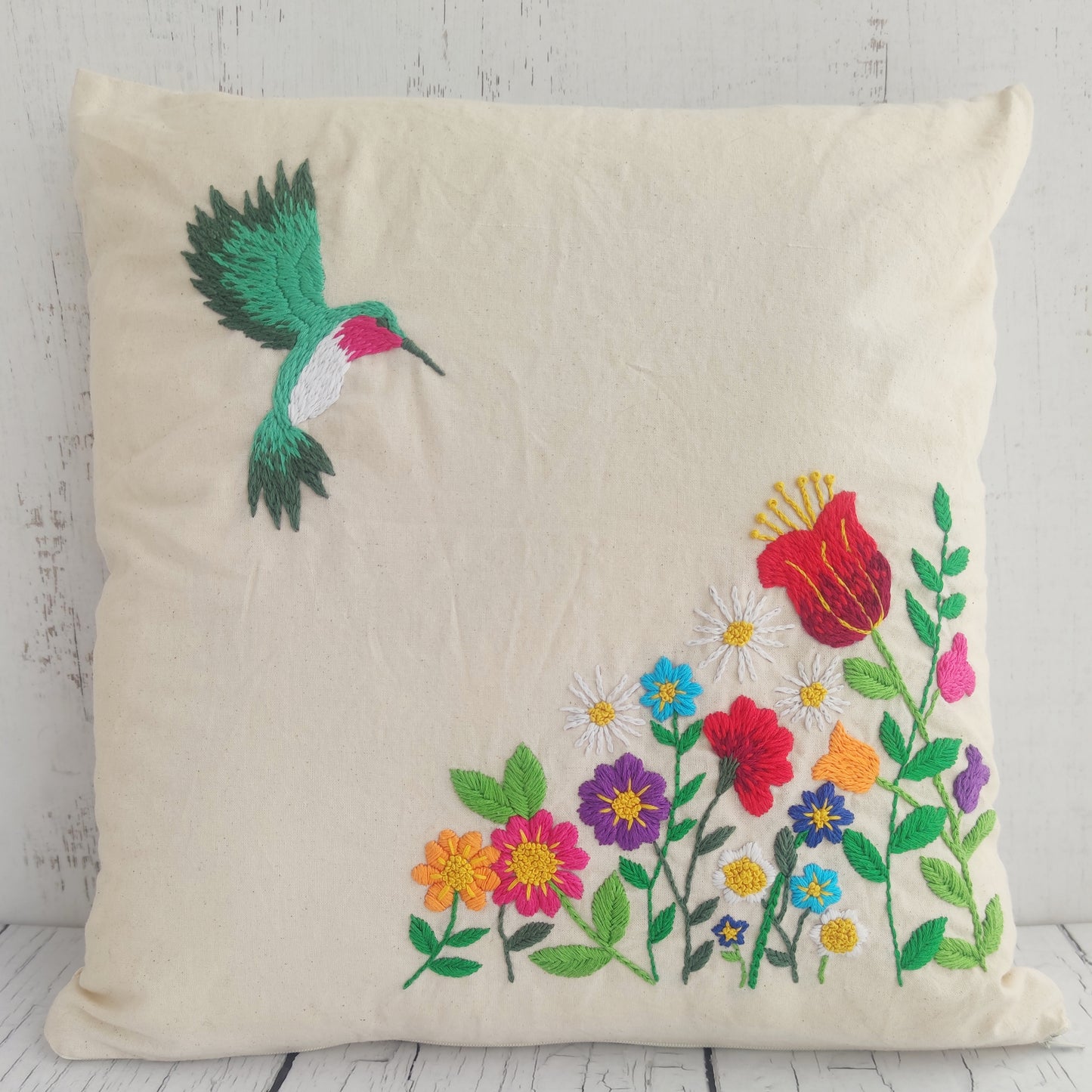 Kit funda de cojín Colibrí con esquema de puntos - Paulina