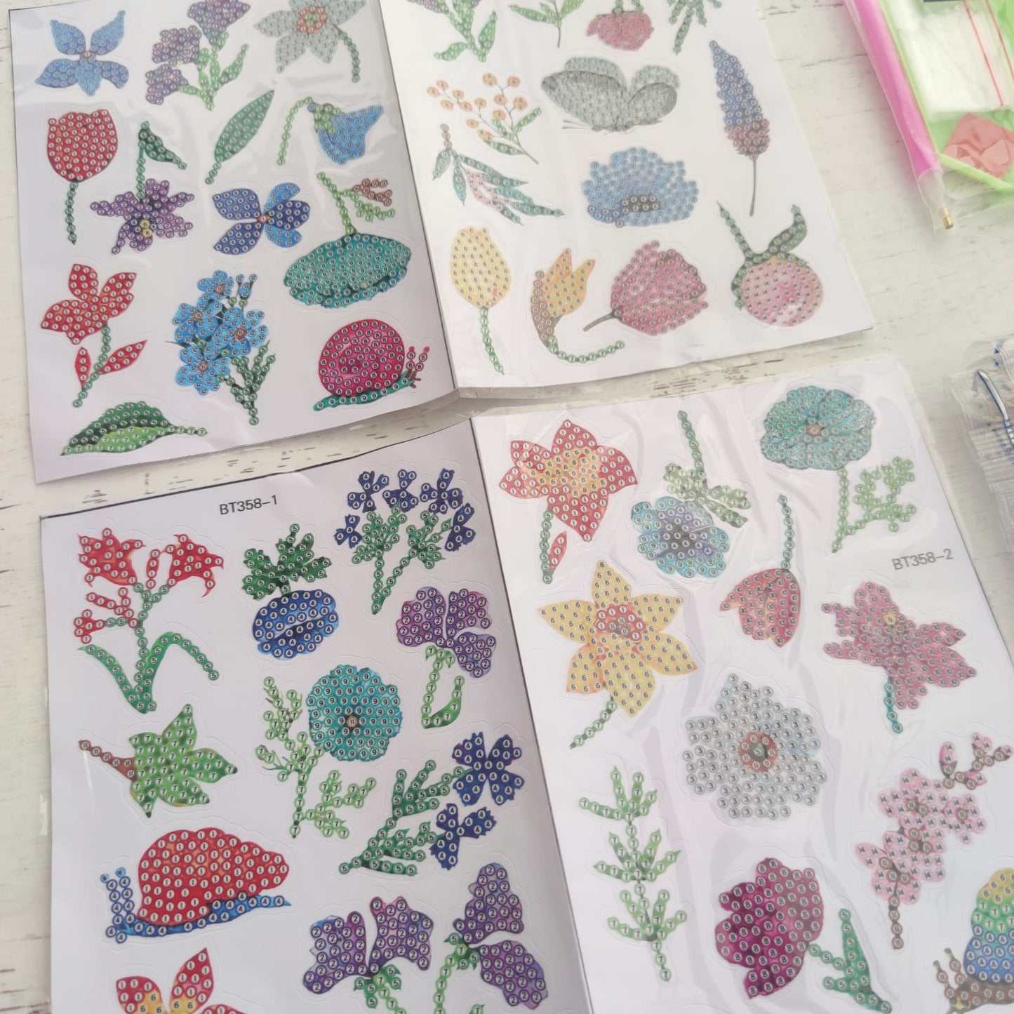 Kit stickers pinta con diamantes - Flores silvestres