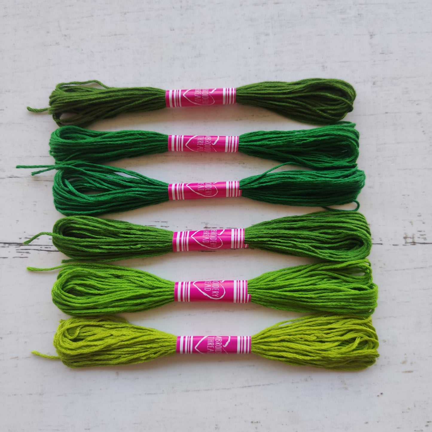 Kit 6 hilos mouline verdes en degradé