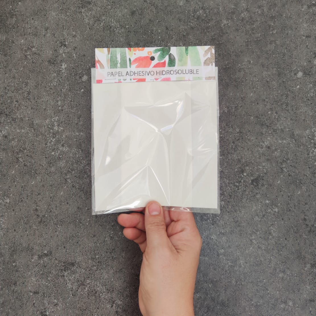 Papel adhesivo hidrosoluble SIN DISEÑO