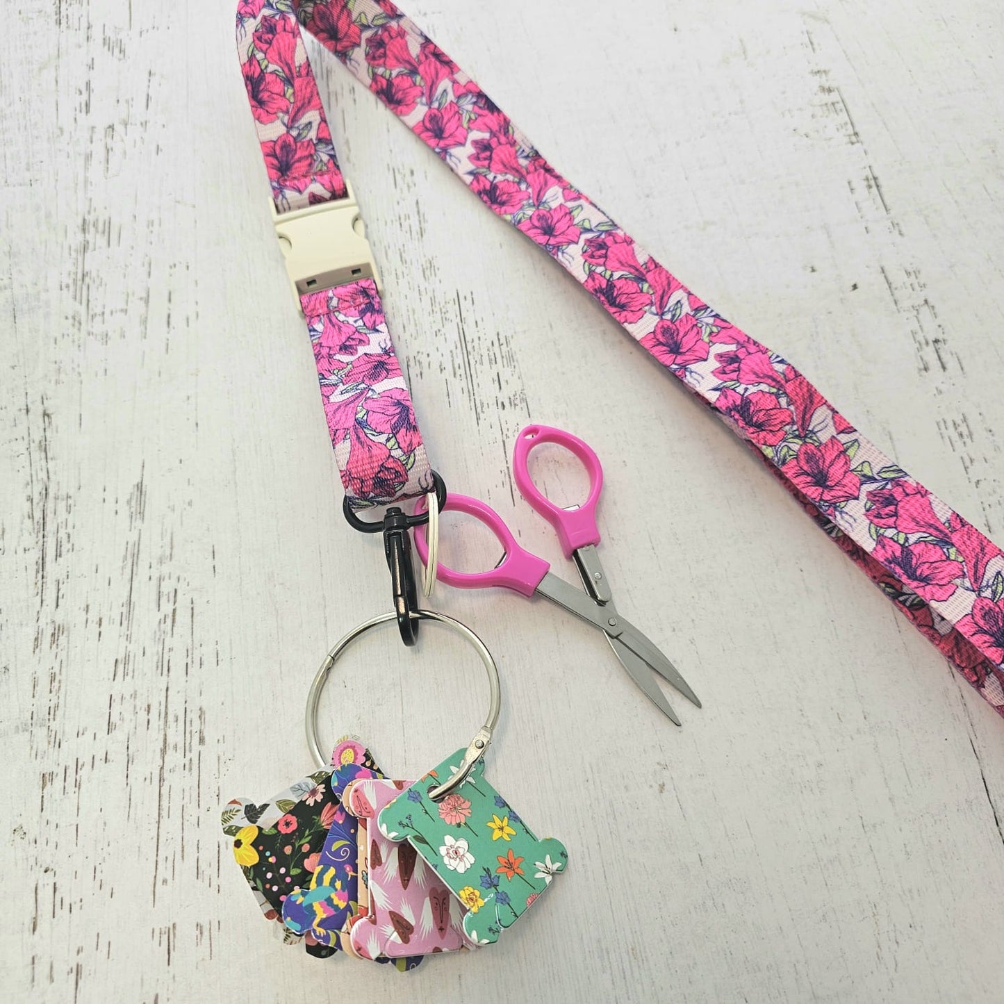 Landyard para bordar flores fuertes