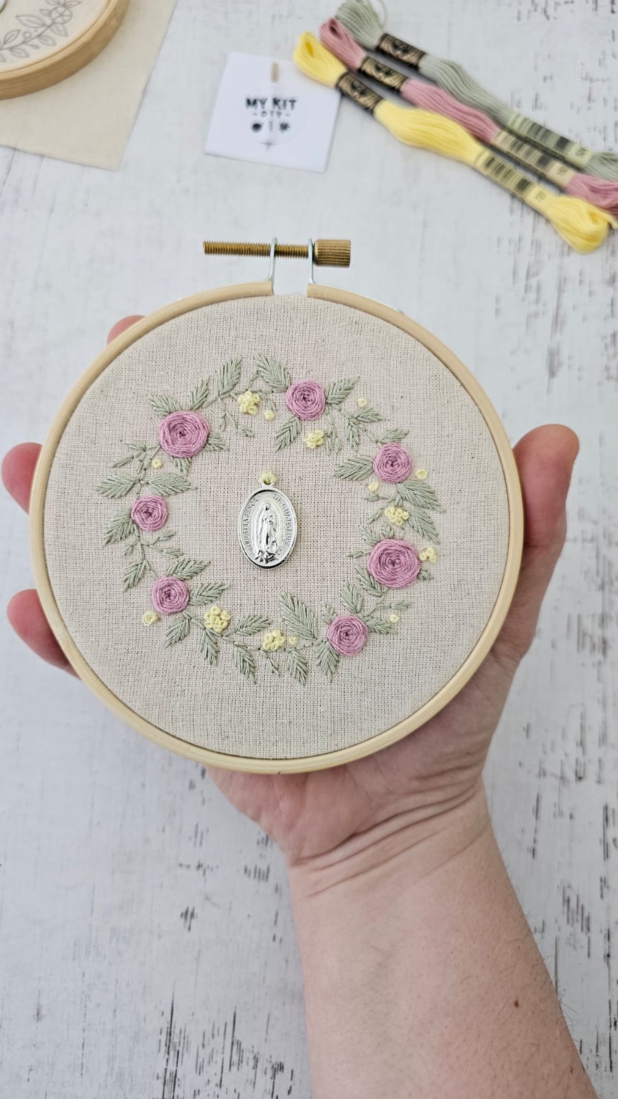 Kit virgen con flores