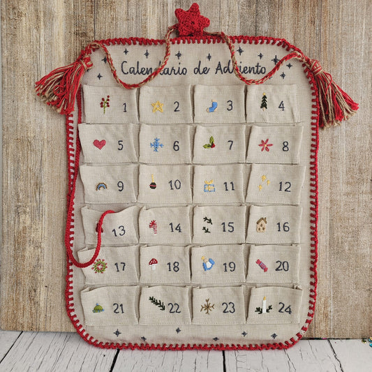 Kit calendario de adviento para tejer y bordar