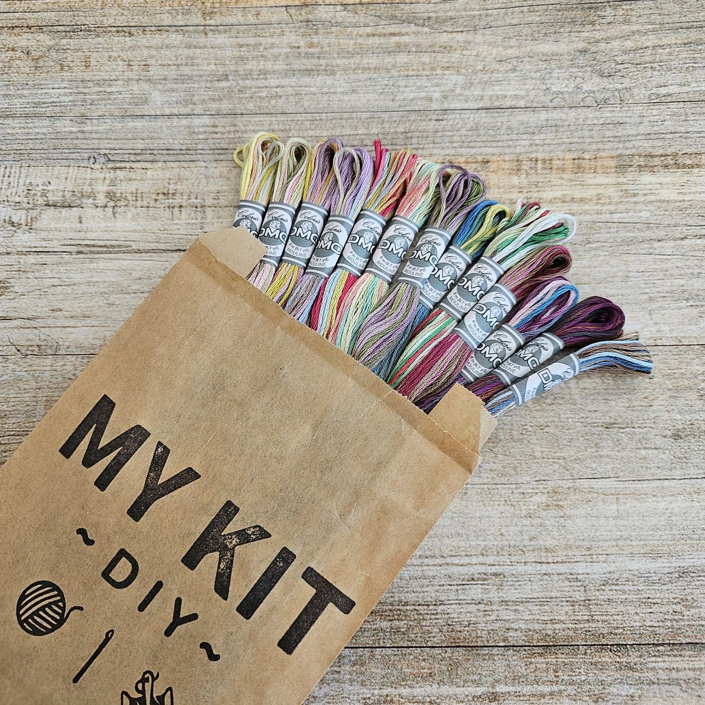 Kit hilo mouline DMC Coloris
