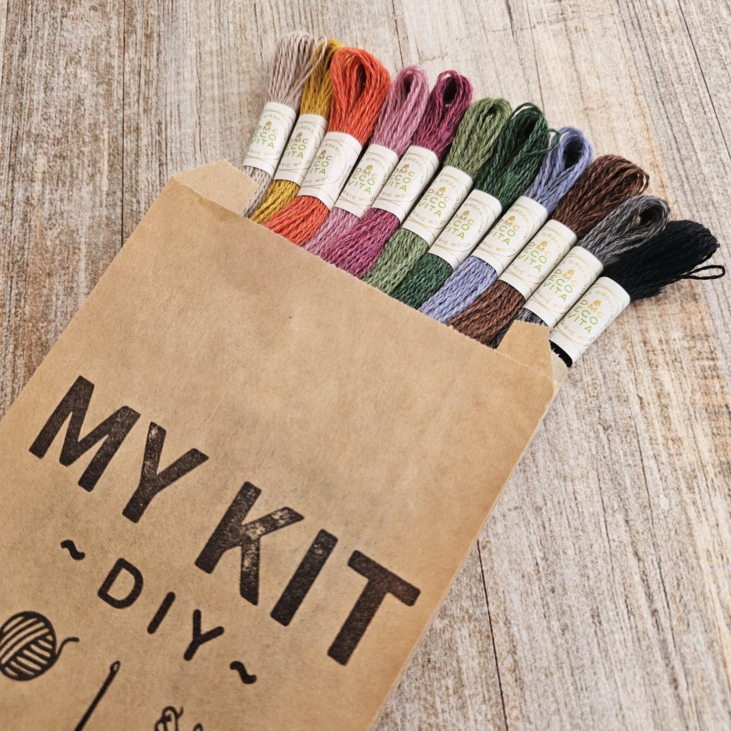 Kit hilo mouline crewel eco vita DMC