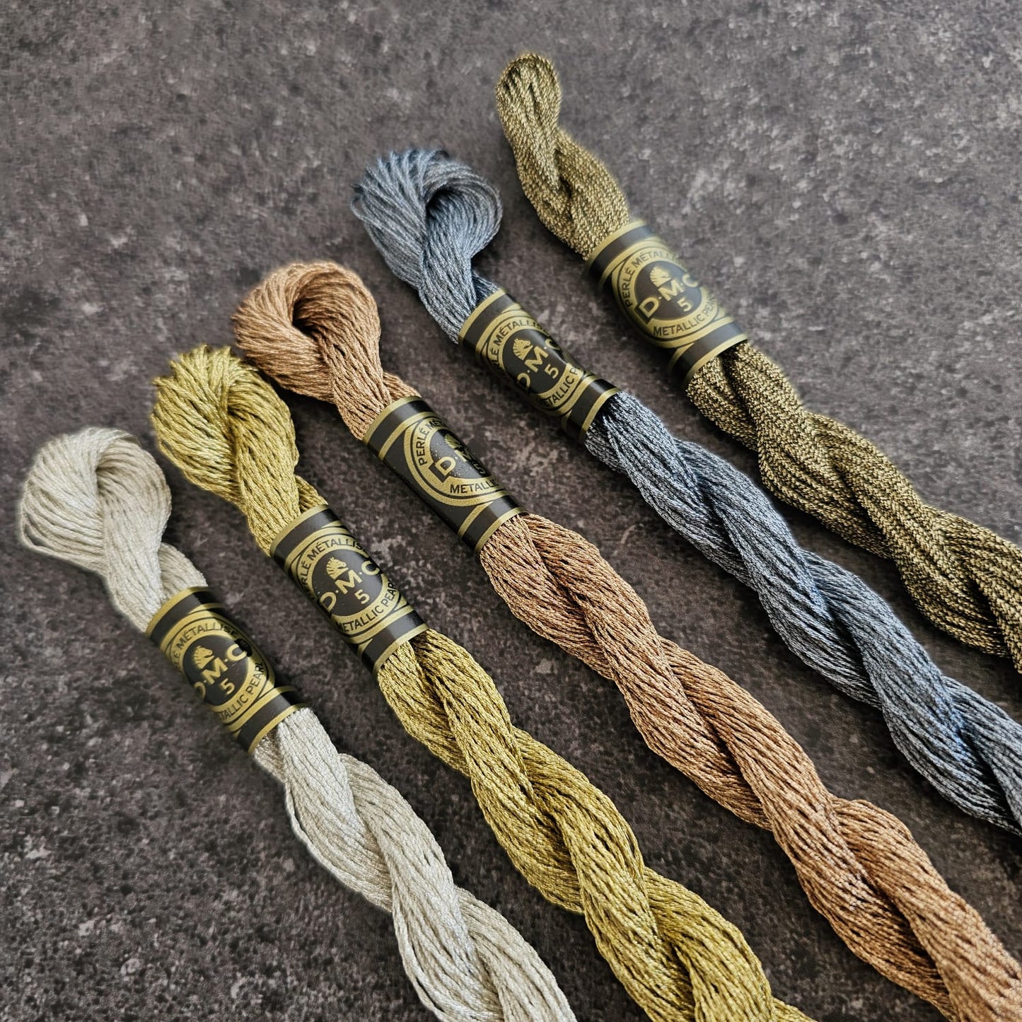 Kit hilo perlé DMC Metallic