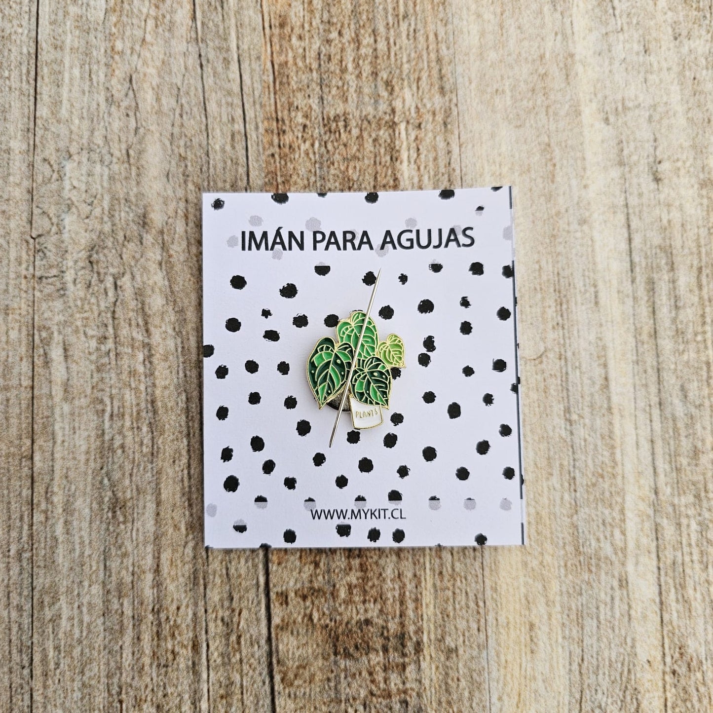 Imán para agujas Monstera