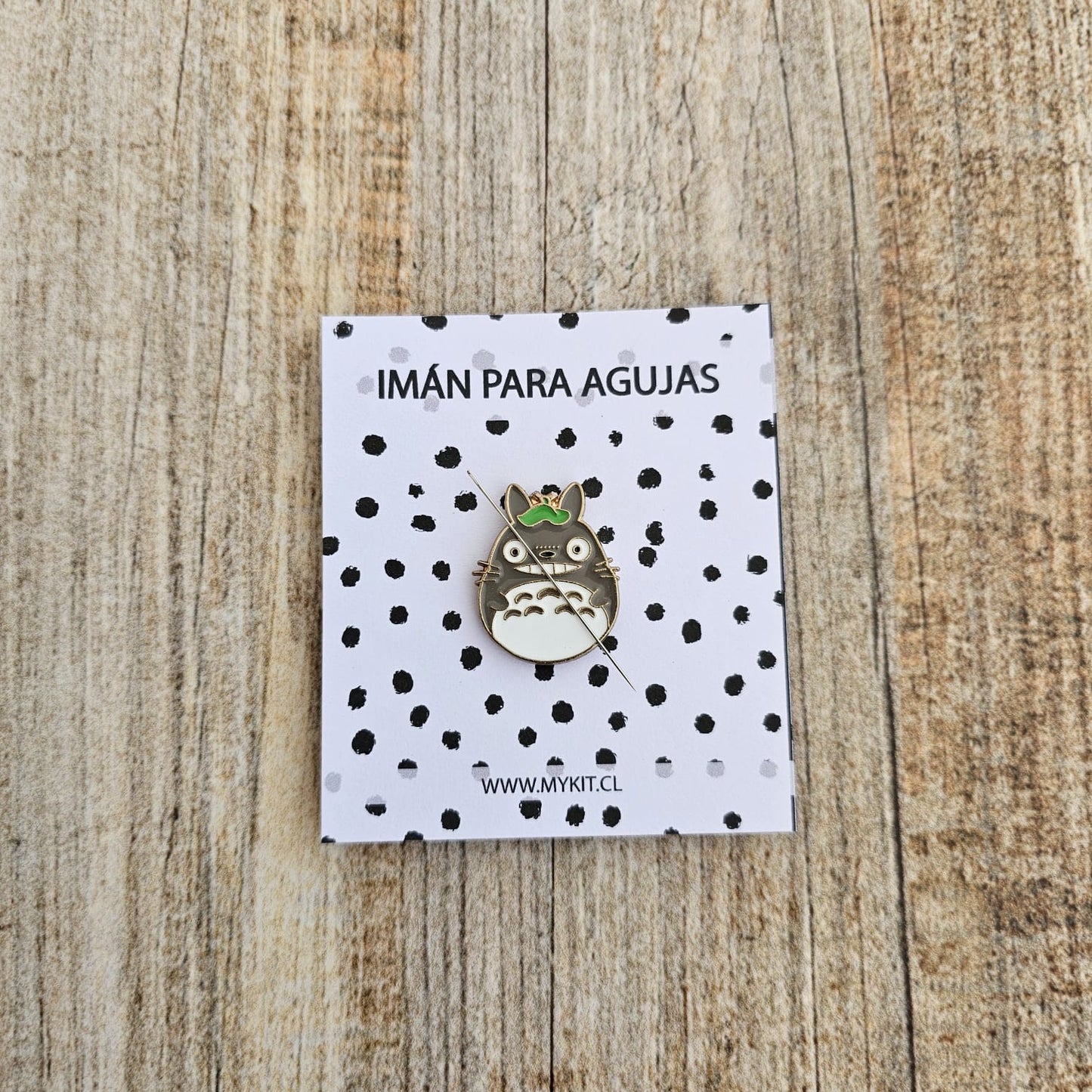 Imán para agujas Totoro