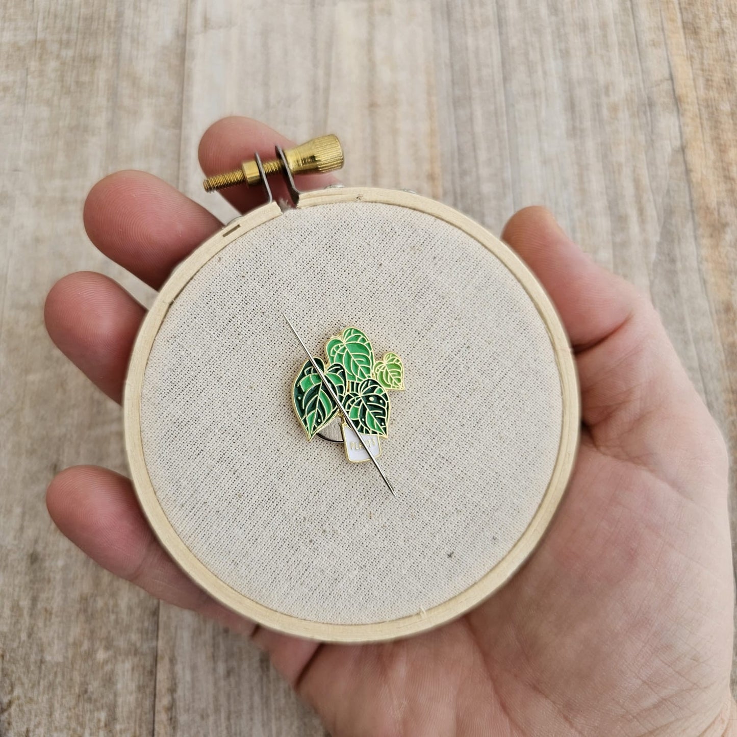 Imán para agujas Monstera