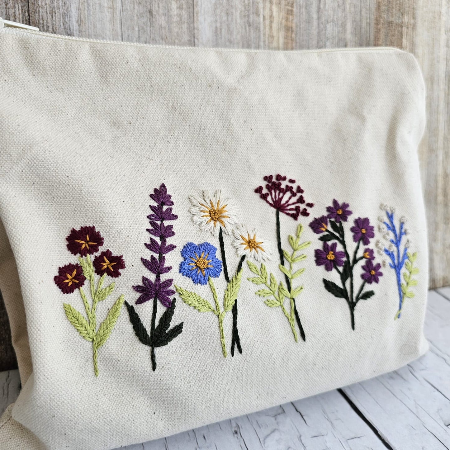 Kit cosmetiquero estuche flores Trinidad