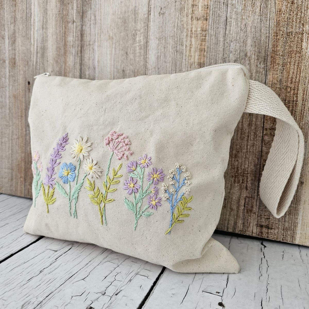 Kit cosmetiquero estuche flores Magdalena