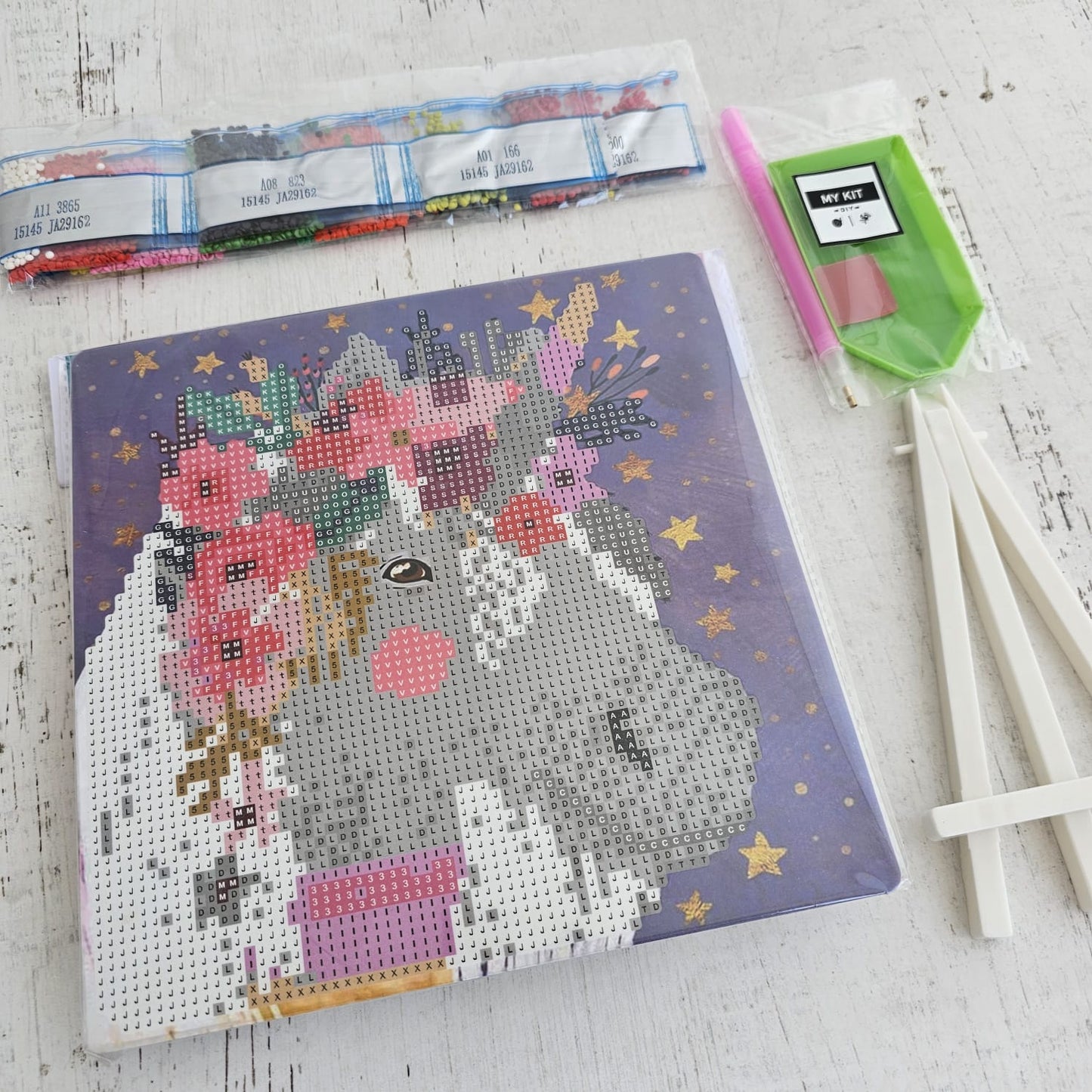 Kit pinta con diamantes 20x20 cm con atril - Unicornio