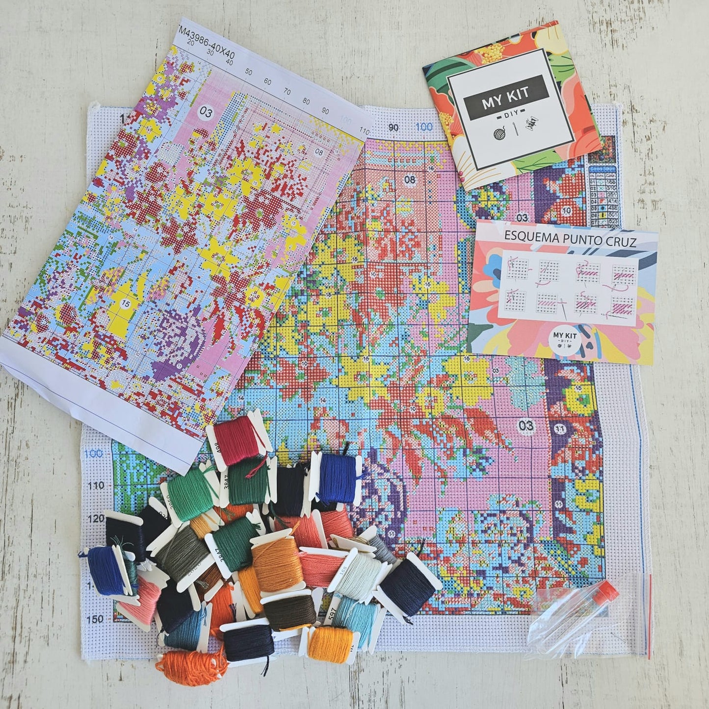 Kit punto cruz - Macetero con flores