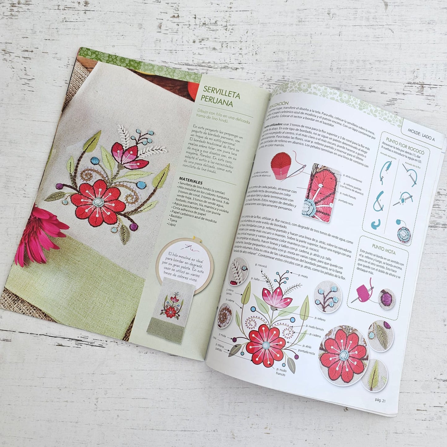 Revista de bordado flores y tenango
