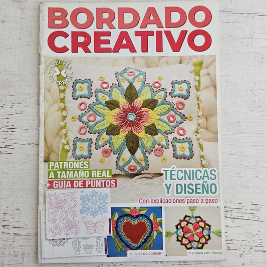 Revista de bordado creativo