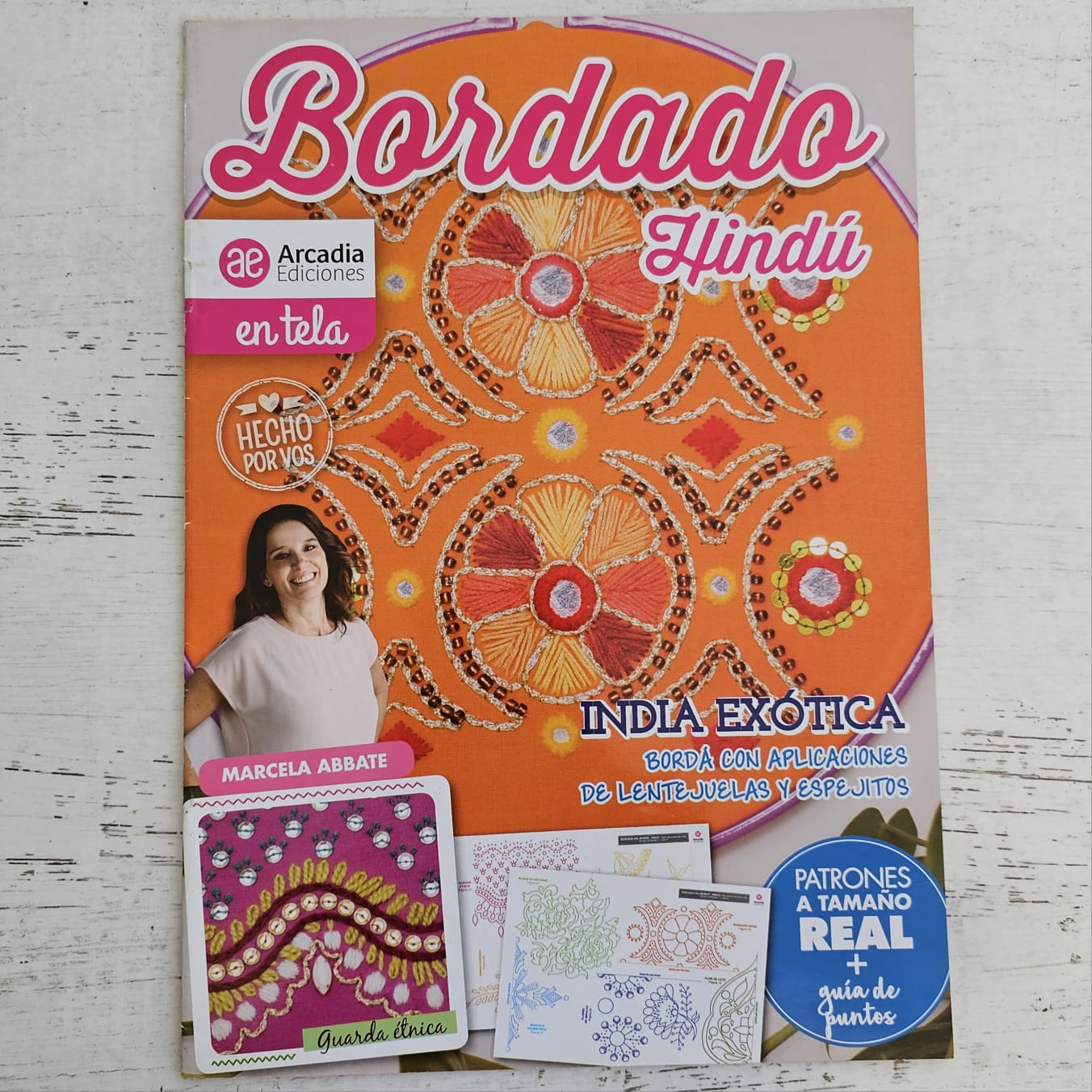 Revista de bordado Hindú