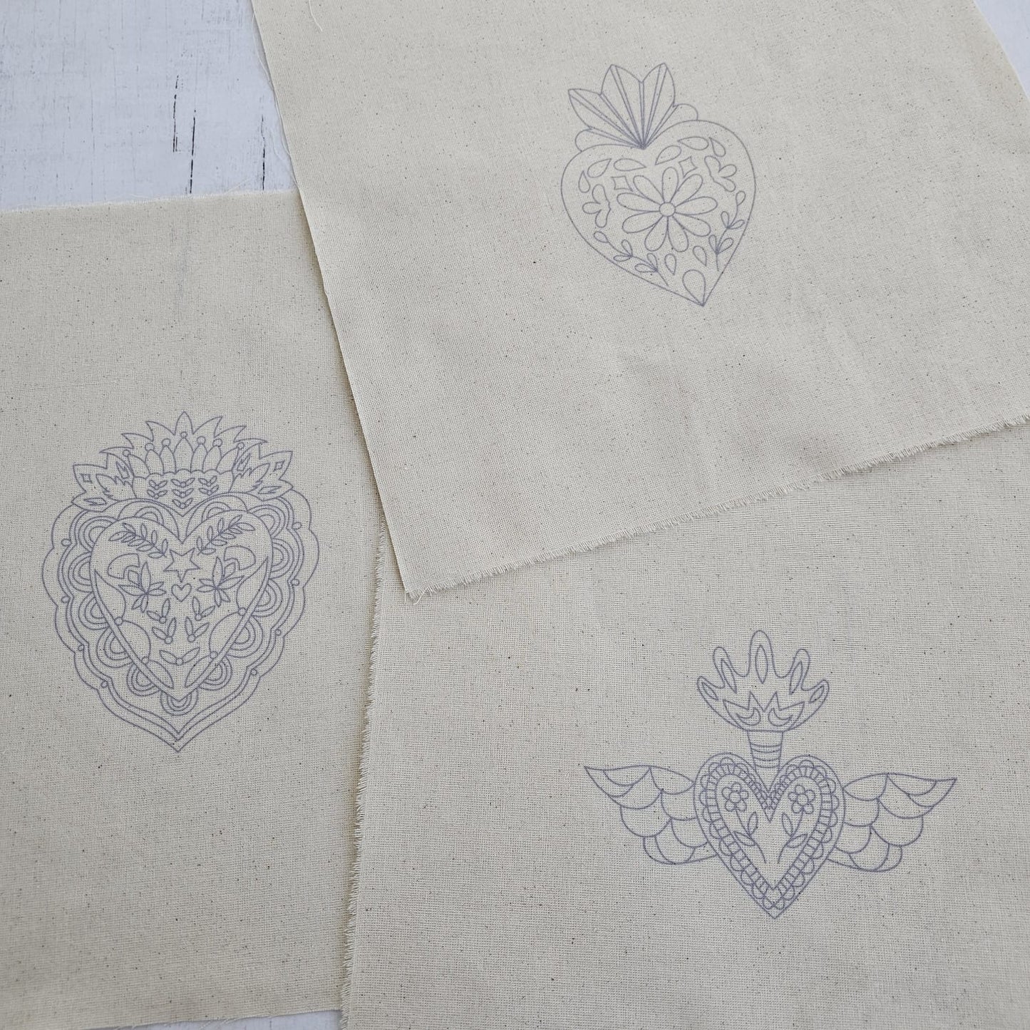 Kit 3 telas diseños CORAZONES