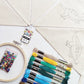 Kit_banderines _dinosaurios_bordado-kit_bordado_pedestal_madera-emprendimiento_mykit-chile