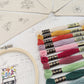 Kit_banderines _flores_bordado-kit_bordado_bastidor_madera-hilos_para_bordar-emprendimiento_mykit-chile
