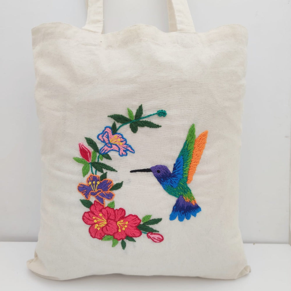 bolso_bordado_colibri_mykit_emprendimiento_chile