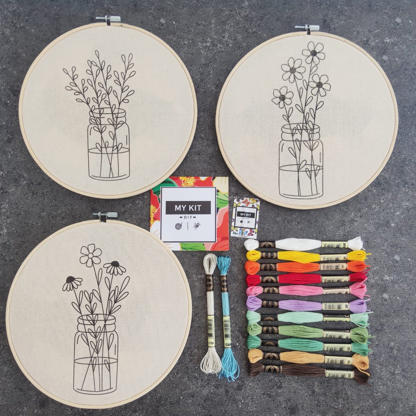 Kit en composicion 3 bastidores - Tarros con flores