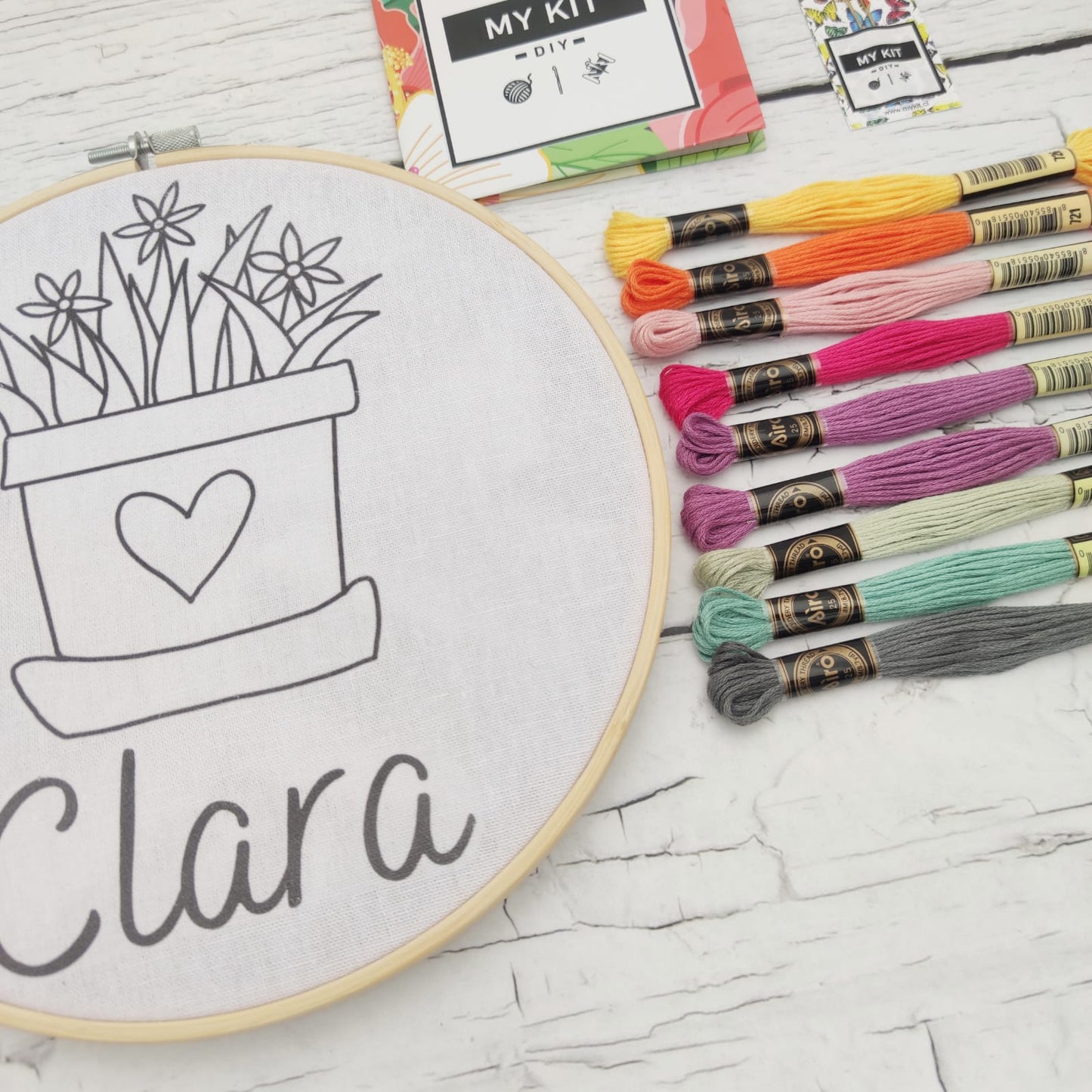 Kit de bordado en bastidor personalizado - Iris