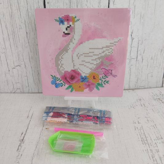 Kit pinta con diamantes 20x20 cm con atril - Cisne grande