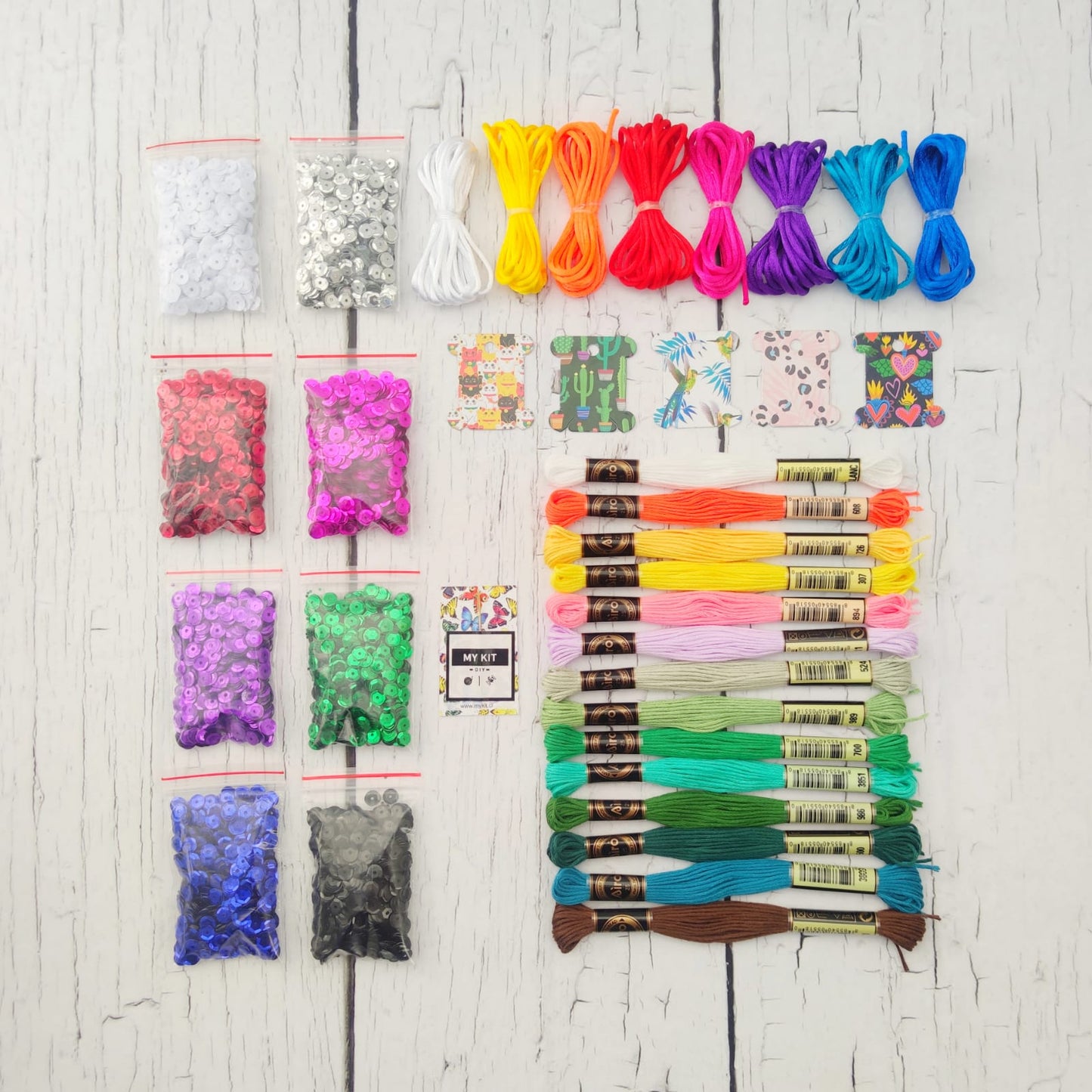 Kit de materiales para bordar Javiera